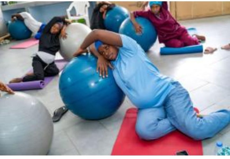 Sénégal :  une baisse de plus de 50 % de la mortalité maternelle grâce aux soins maternels respectueux de l’OMS