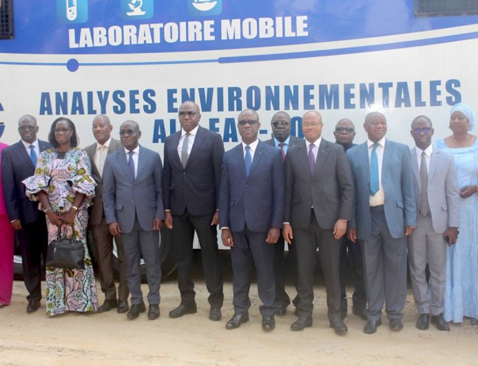 Côte d'Ivoire : en visite au CIAPOL, le ministre Abou Bamba insiste sur la nécessite de renforcer la vigilance en matière de protection de l’environnement